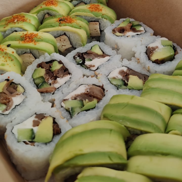photo of Green Sushi Vegan Sushi Mix shared by @lukasser on  02 Mar 2024 - review