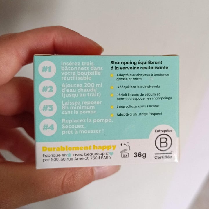 photo of 900.care shampoing equilibrant/shampoo equivalente, capelli grassi shared by @luana92 on  17 Oct 2024 - review