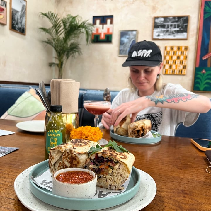 photo of Lacalita Bar y Cocina Mushroom Burrito shared by @ethicurean on  07 Jul 2024 - review