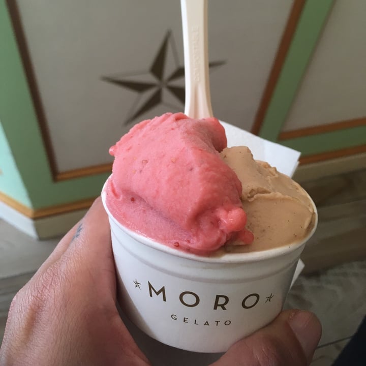 photo of Moro Gelato Strawberry Gelato shared by @sylvacharm on  09 Oct 2024 - review