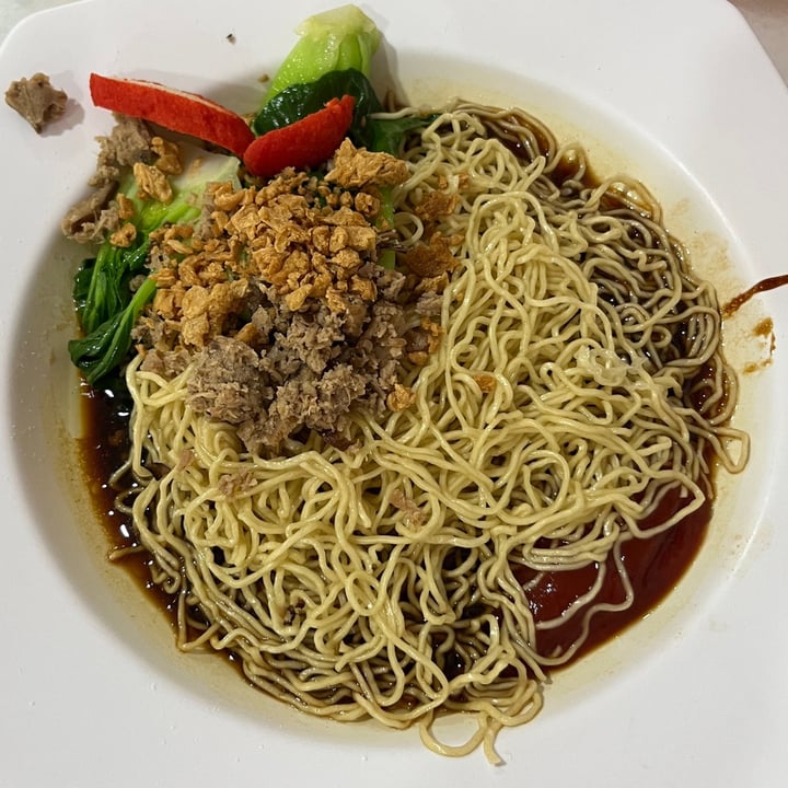 photo of Nature Vegetarian Delights Bak Chor Mee ("Minced Meat" Noodles) shared by @ziggyradiobear on  28 Jan 2024 - review