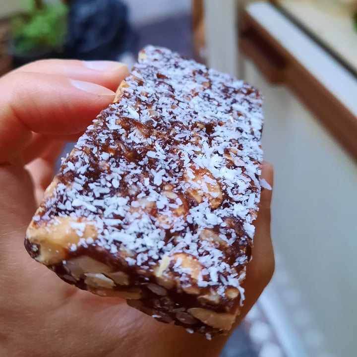 photo of Mudra Barrita De Chocolate Y Coco shared by @lurethemwithfood on  27 Aug 2023 - review