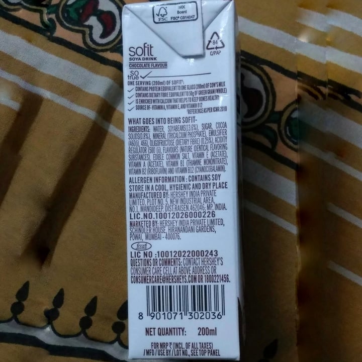photo of Sofit Soya Drink Chocolate Flavour shared by @sanjanaznd on  12 Jun 2024 - review