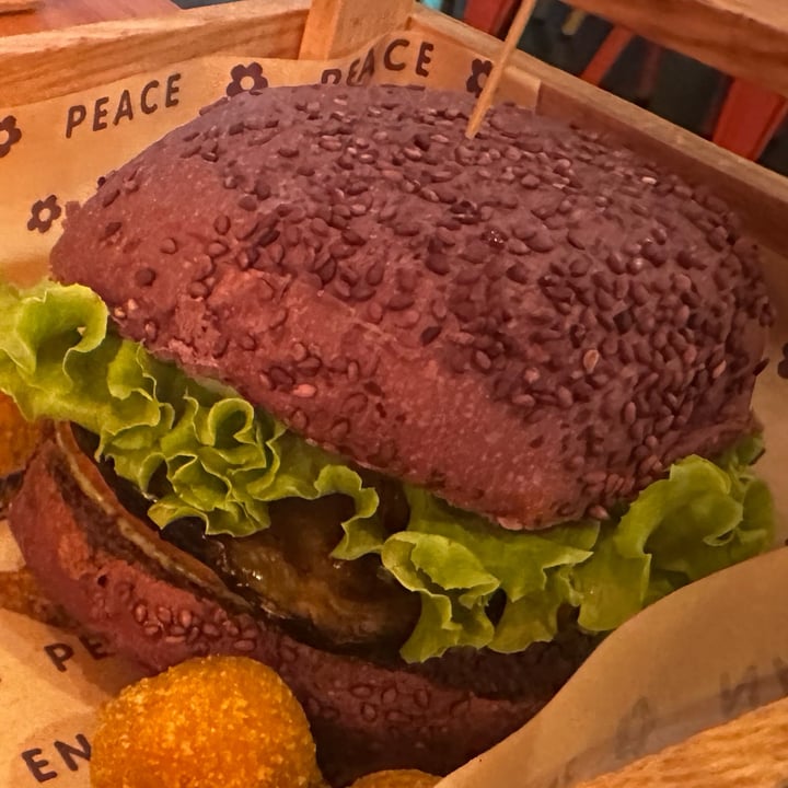 photo of Flower Burger Parmigiana Burger shared by @adele91m on  28 Jun 2025 - review