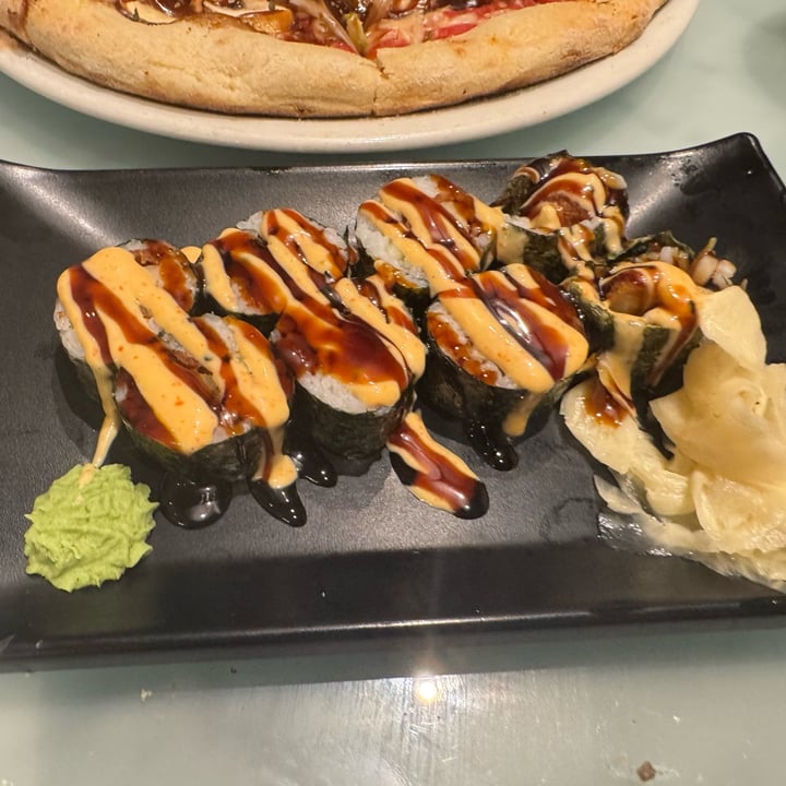 photo of Gems - Sushi Bar & Cafeteria Vegan ‘Chicken’ Maki shared by @hidethepeas on  17 Sep 2025 - review