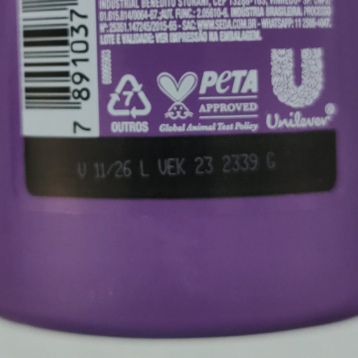 photo of seda Creme para pentear - Liso perfeito com infusão ativa shared by @vanessamaiolini on  05 May 2024 - review