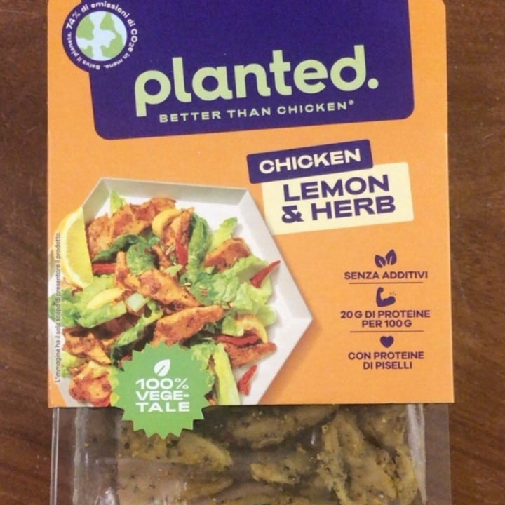 photo of planted.chicken Chicken From Plants - Lemon & Herbs shared by @tripparimugino on  27 Nov 2023 - review