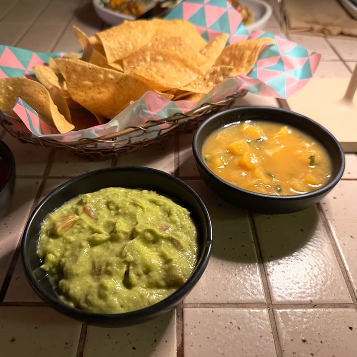 photo of Super Loco - Robertson Quay Chips & Salsa shared by @dafnelately on  01 Dec 2023 - review