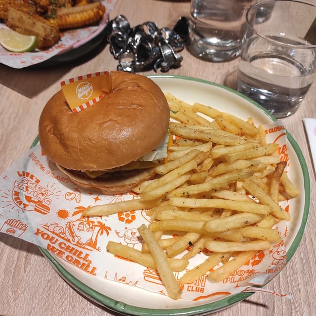 Photo of the dish “Neat Burger Single”