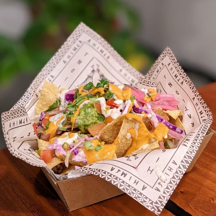 photo of ahimsa cafe loaded tortilla chips shared by @xinru-t on  26 Apr 2024 - review