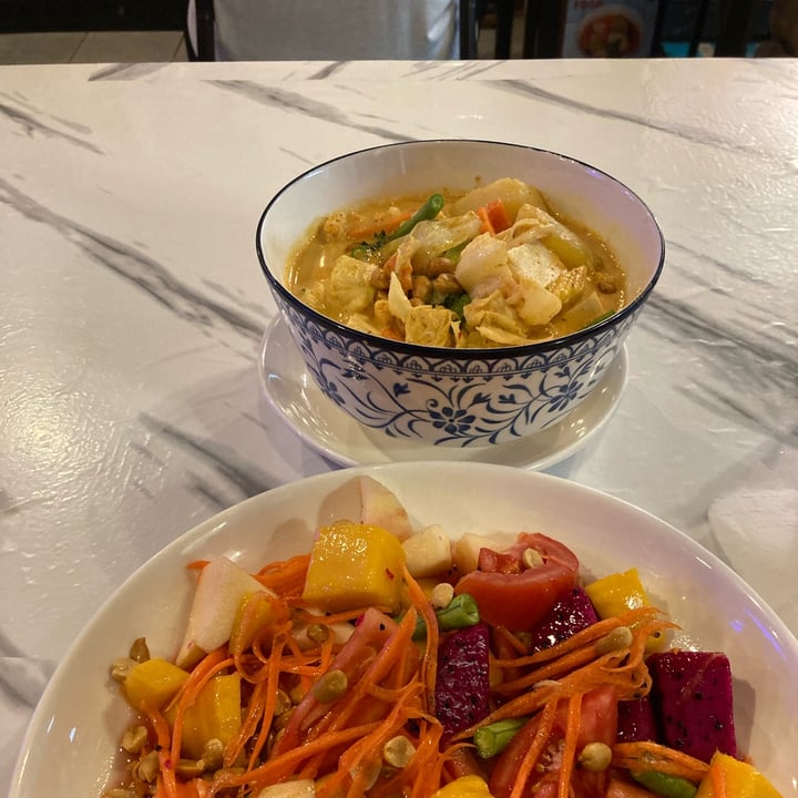 photo of Dow Restaurant Massaman Curry shared by @david- on  17 Feb 2024 - review