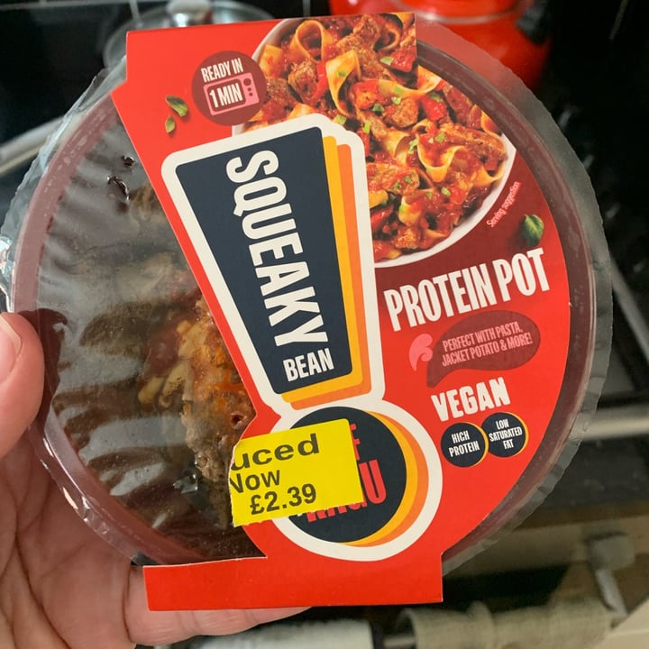 photo of Squeaky Bean Beef Ragu Protein Pot shared by @beckyallott on  16 Apr 2024 - review