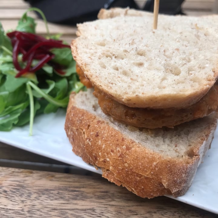 photo of Veganitessen Montadito De Satay “Pollo” shared by @lordsnooks on  23 Sep 2023 - review