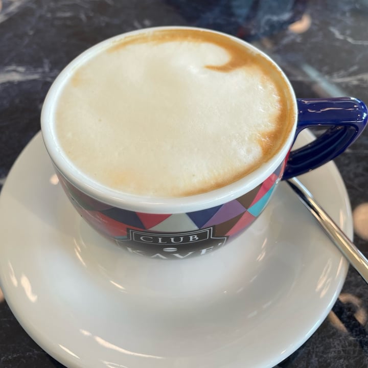 photo of Pasticceria Pedrini Cappuccio di soia shared by @mveg2 on  06 Mar 2025 - review