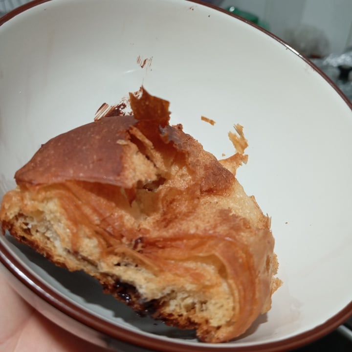 photo of Vegansté Pan Au Chocolat shared by @omarchelechg on  06 Jul 2024 - review