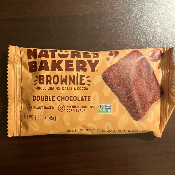 photo of Nature's Bakery Brownie Bar Double Chocolate shared by @sweetdoe37 on  19 Jan 2025 - review