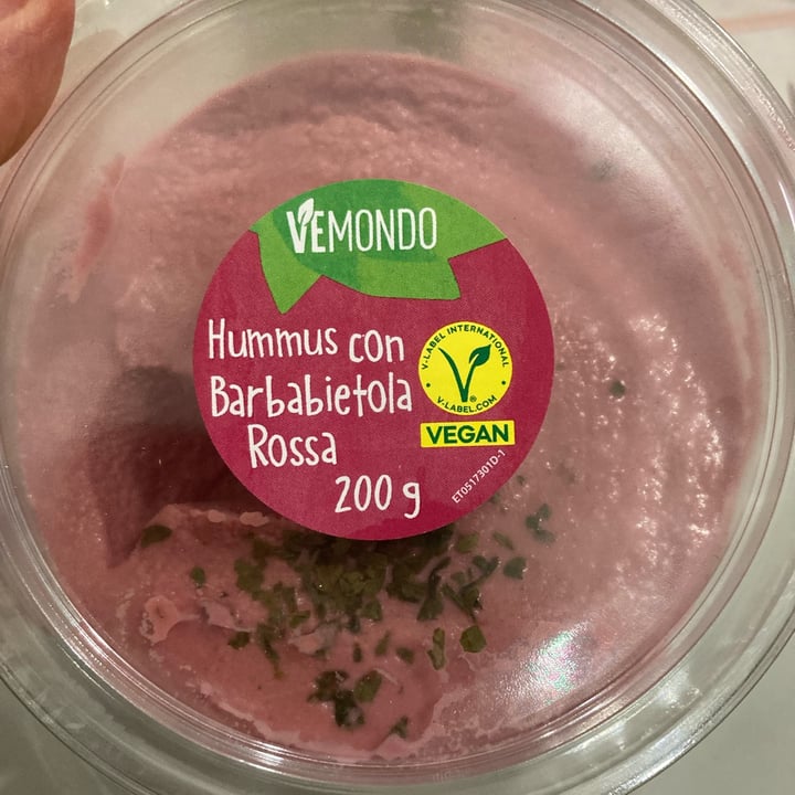 photo of Vemondo hummus alla barbabietola shared by @vegvaleria on  18 Apr 2024 - review