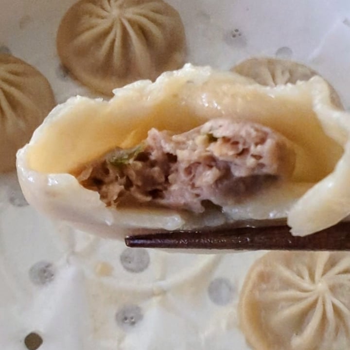 photo of MìLà Vegan Soup Dumplings shared by @catalina94530 on  15 Jun 2025 - review