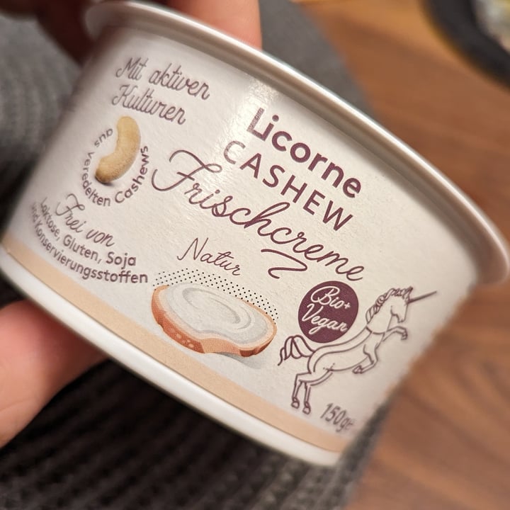 photo of Licorne Cashew Frischcreme shared by @petpet on  13 Mar 2024 - review
