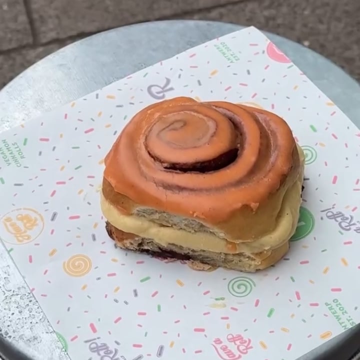 photo of Have A Roll Tompouce Roll shared by @david- on  25 Apr 2025 - review