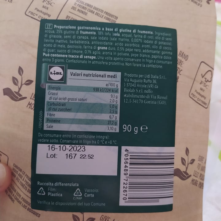 photo of Vemondo Affettato Vegetale Gusto Salame shared by @chiaraveg75 on  26 Aug 2023 - review