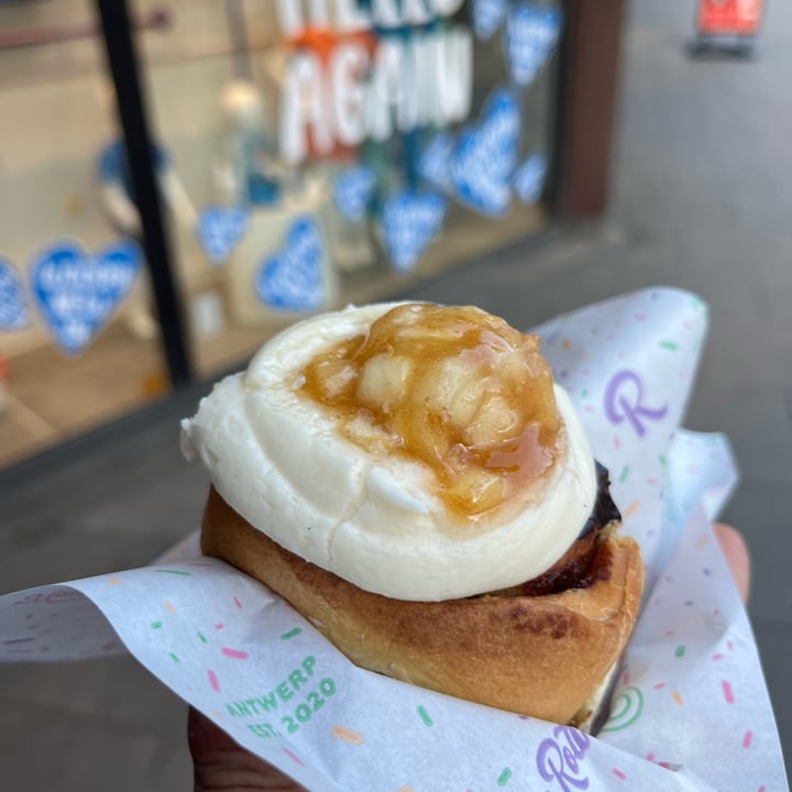 photo of Have a Roll Apple Roll shared by @soff98 on  18 Feb 2025 - review