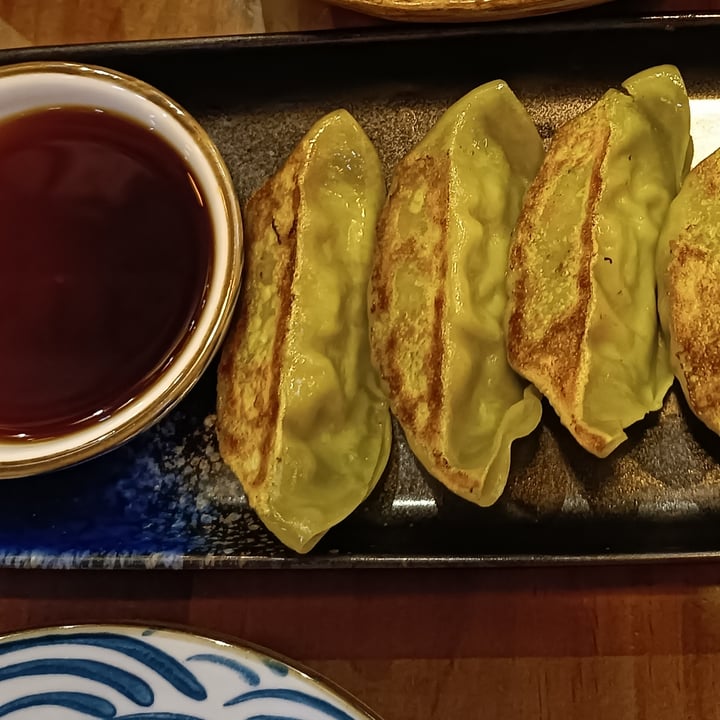 photo of Buga Ramen - Sevilla Gyozas De Verduras Al Vapor shared by @andreavegallardo on  24 Aug 2023 - review