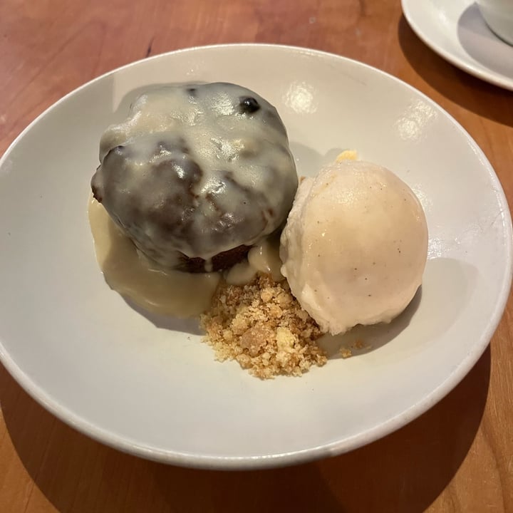 photo of The Alma Crystal Palace Sticky Toffee Christmas Pudding shared by @eilidhm on  30 Dec 2024 - review