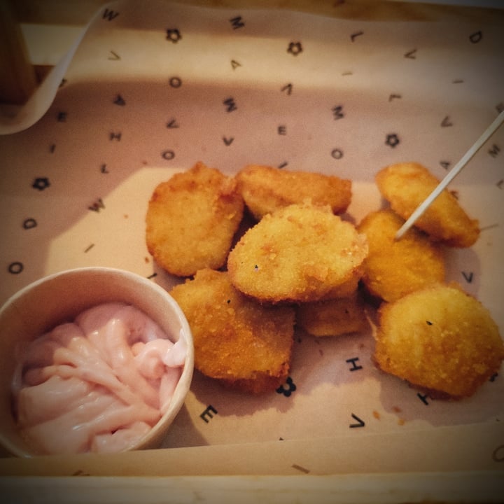 photo of Flower Burger flower nuggets shared by @cercocibo on  18 Mar 2024 - review