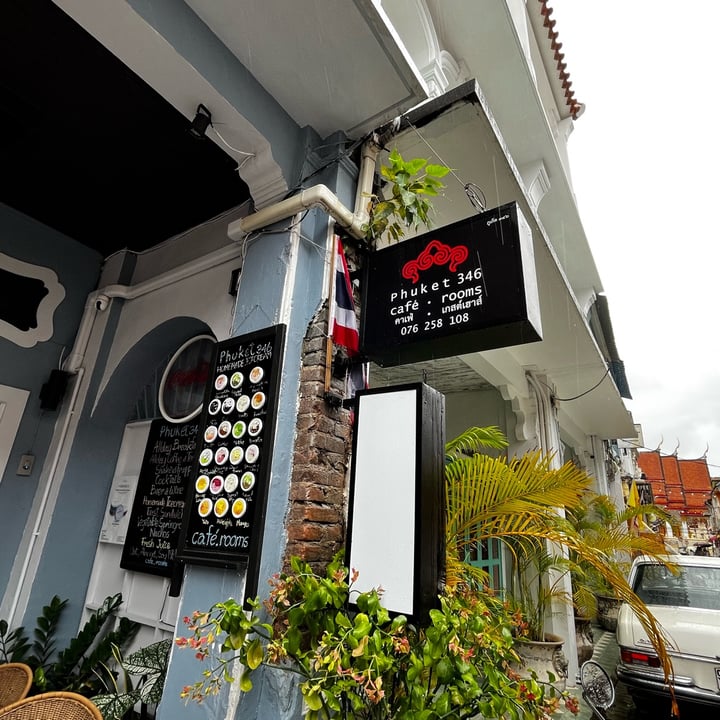 photo of Phuket 346 Guest House and Cafe Avocado tomato toastie shared by @sianski on  08 Oct 2025 - review