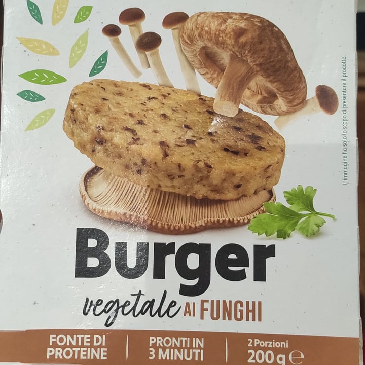 photo of Kioene burger ai funghi shared by @paola96 on  09 Mar 2024 - review