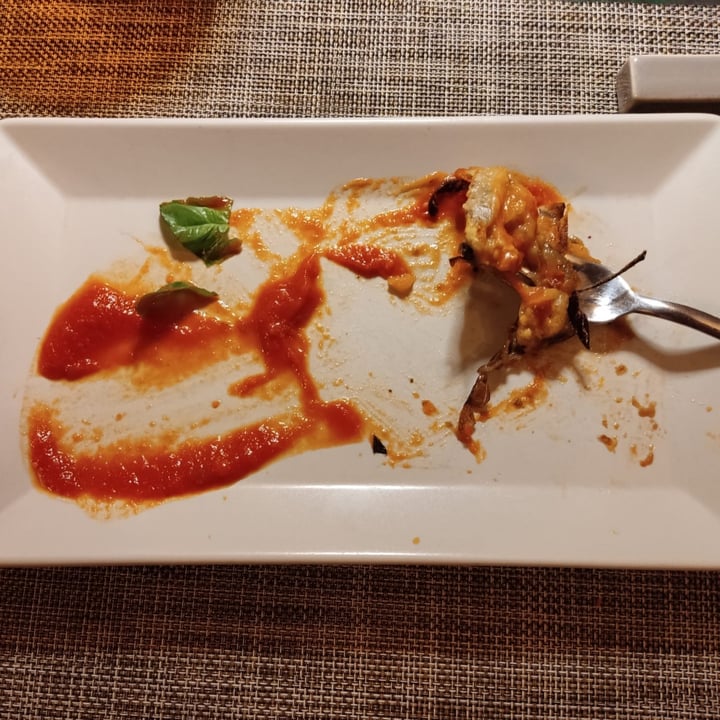 photo of GingerGi Veggie-Pop restaurant Melanzane alla parmigiana shared by @ziacarmelo on  08 Oct 2023 - review