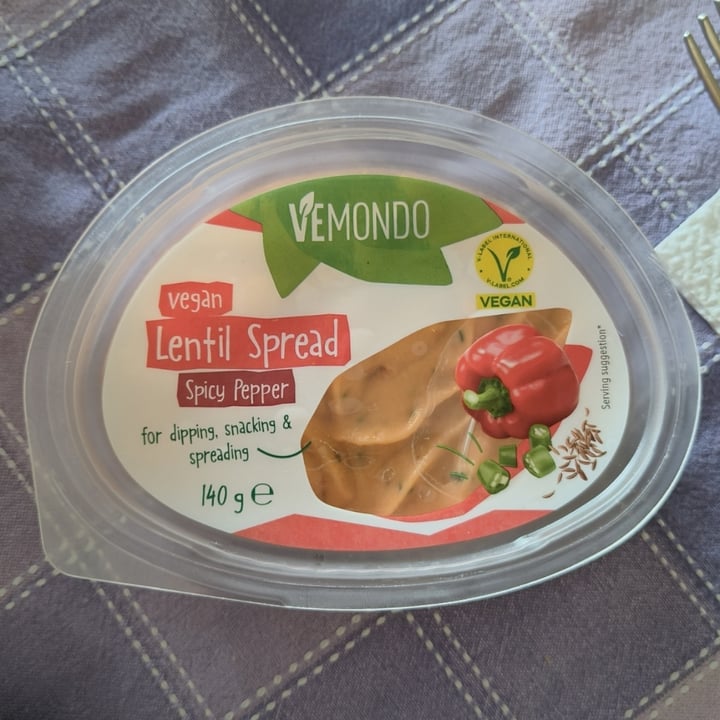photo of Vemondo vegan lentil spread spicy pepper shared by @aliceilis on  03 Dec 2023 - review