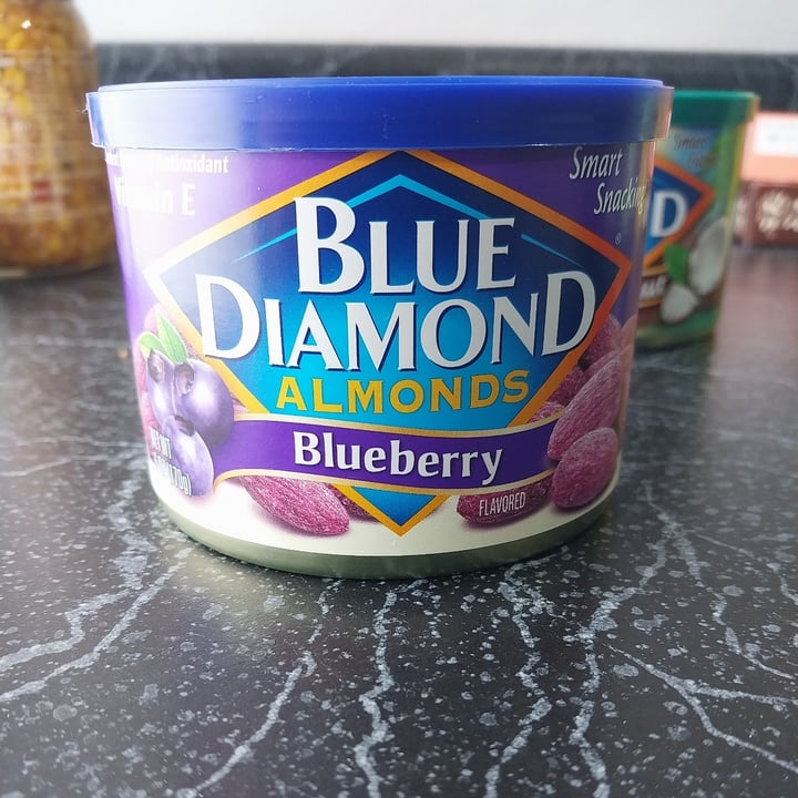 photo of Blue Diamond Blueberry Almonds shared by @ohgeorgia on  02 Mar 2024 - review