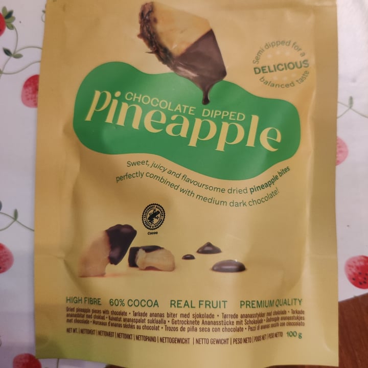 photo of Fruit dips chocolate dipped pineapple shared by @enkelvegan on  10 May 2024 - review