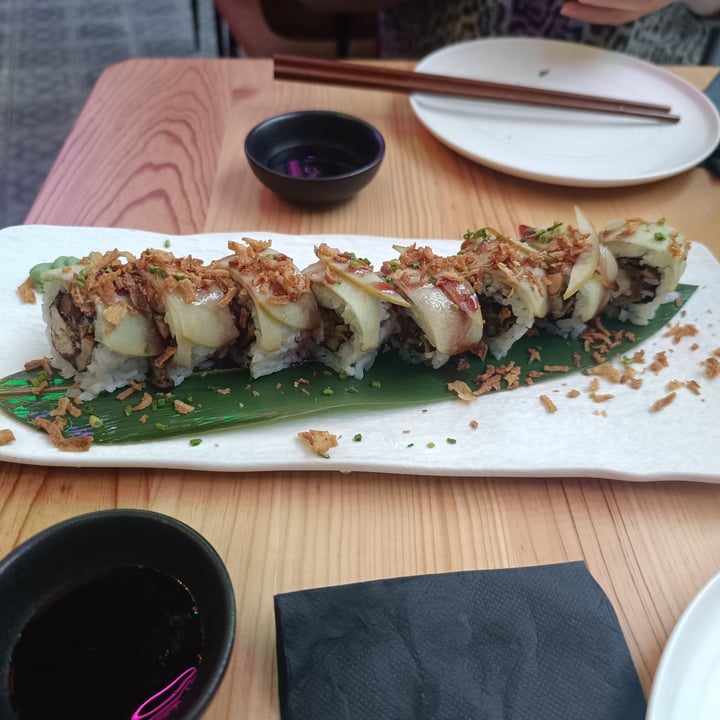 photo of Desoriente Foie Gras Roll shared by @lauretalaulau on  13 Sep 2025 - review