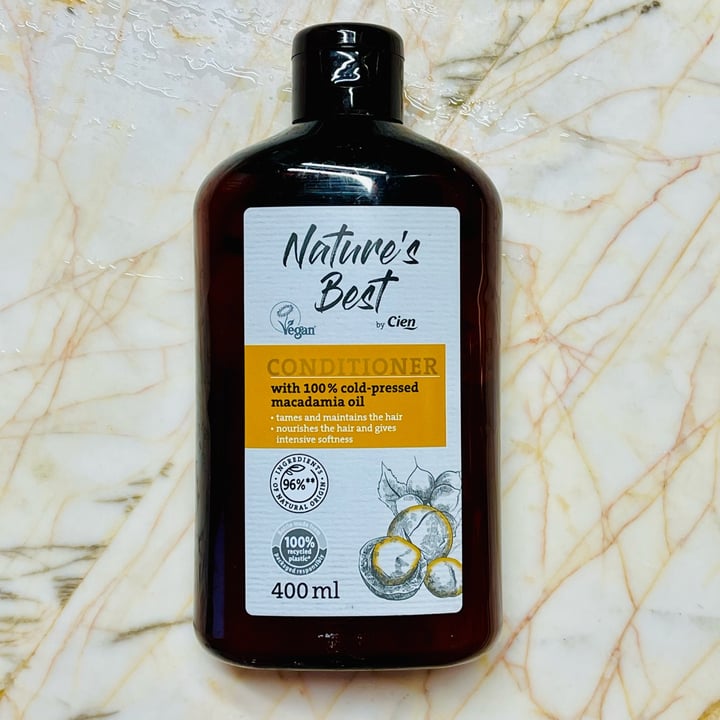 photo of Nature’s best by cien Conditioner Macadamia shared by @thevegabondgirl on  14 Apr 2024 - review