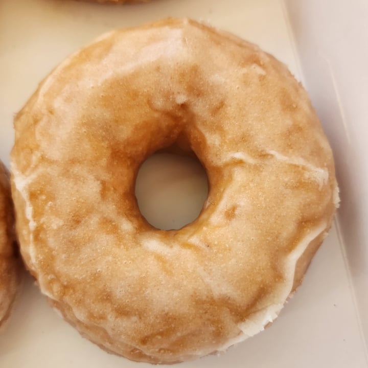 photo of Hulis Donuts Glazed Donut shared by @lieslsnyman on  07 Oct 2023 - review