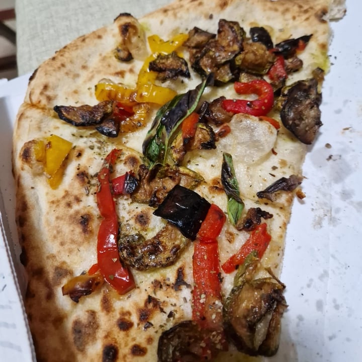 photo of Erreclub di Palmiro Ragno Pizza Contadina Uno shared by @ugomau on  03 Sep 2023 - review