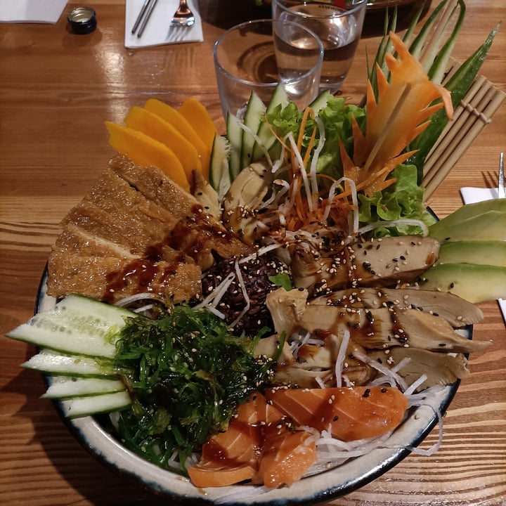 photo of Umi Vegan bowl shared by @maka89 on  14 Apr 2024 - review