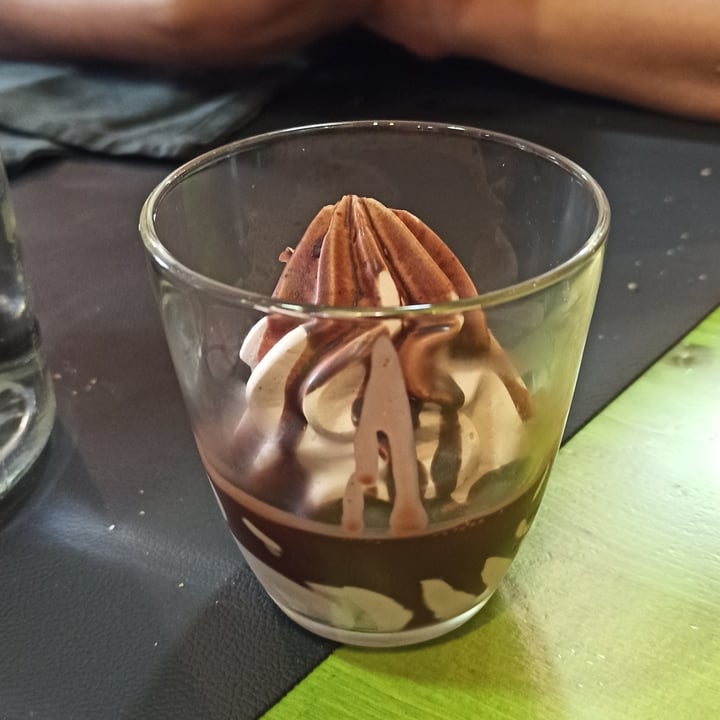 photo of Gaia Mousse De Chocolate Con Chocolate Crujiente shared by @amilonga on  01 Sep 2023 - review