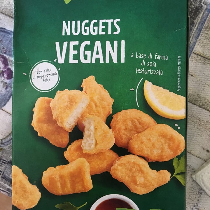 photo of Vemondo nuggets con salsa al peperoncino dolce shared by @nicotics on  30 Sep 2023 - review