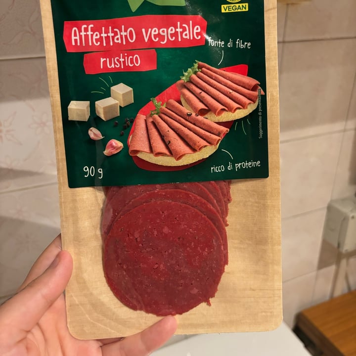 photo of Vemondo Affettato vegetale rustico shared by @chiarin94 on  01 Sep 2024 - review