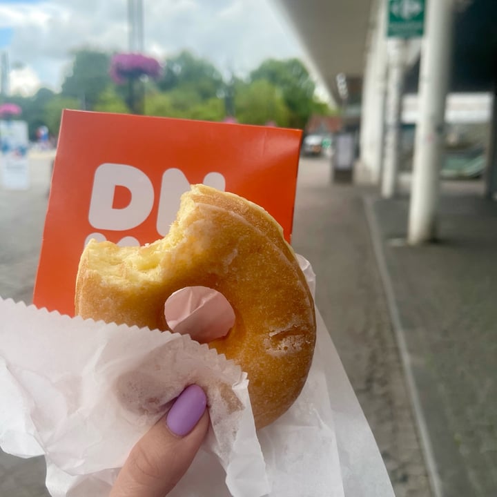 photo of Dunkin' Brugge Station Original Glazed shared by @jeanne-marie on  02 Jul 2024 - review