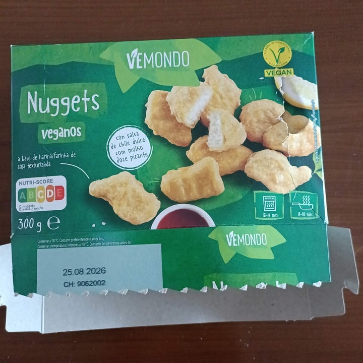 photo of Vemondo chickn nuggets shared by @vegumii on  13 Jul 2025 - review
