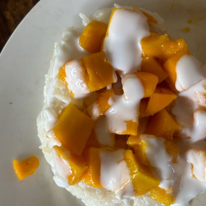 photo of Robinson Bungalows Mango Sticky Rice shared by @tiascaz on  22 Apr 2024 - review