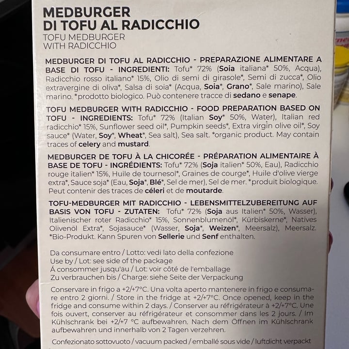 photo of Mediterranea BioVeg Medburger di tofu al radicchio shared by @babette on  15 Apr 2024 - review