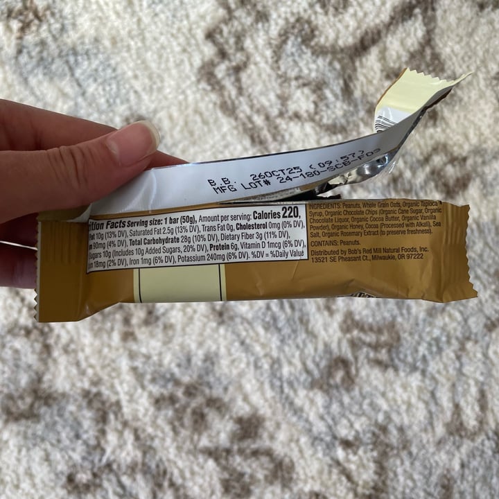 photo of Bob's Red Mill Peanut Chocolate & Oats Bob’s Better Bar shared by @claudiad on  02 Oct 2024 - review