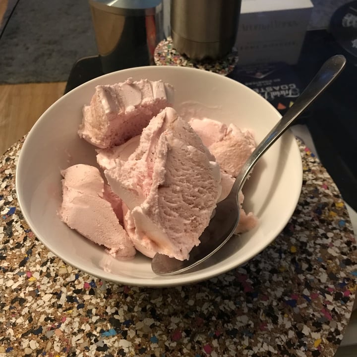 photo of Swedish Glace raspberry ice cream shared by @scottye on  14 May 2024 - review