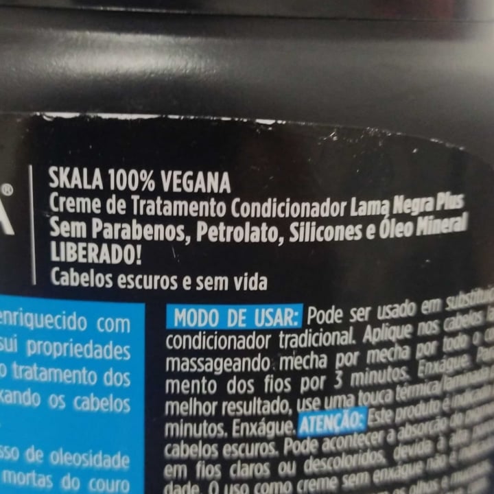 photo of Skala Creme de Tratamento Condicionador Lama Negra shared by @marmariana on  26 Apr 2024 - review